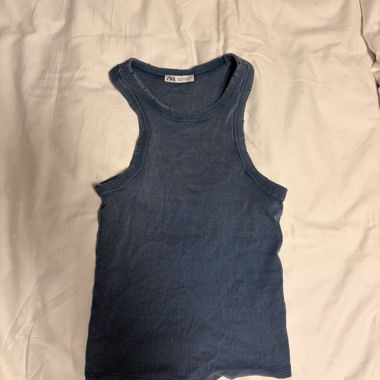 Top bleu