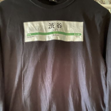 T-shirt noir manches longues