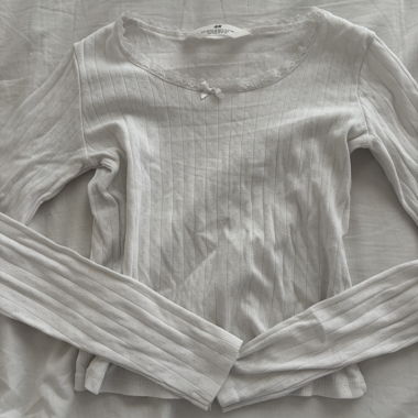 Niedliches weisses Top
