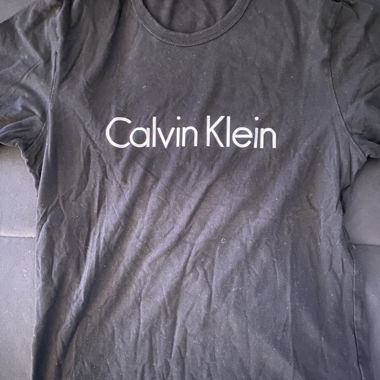 Calvin Klein Tshirt