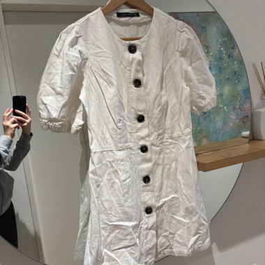 Abito in lino Zara