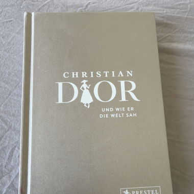 Christian Dior Book