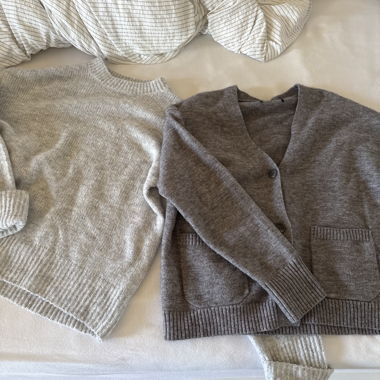 2 Cardigan