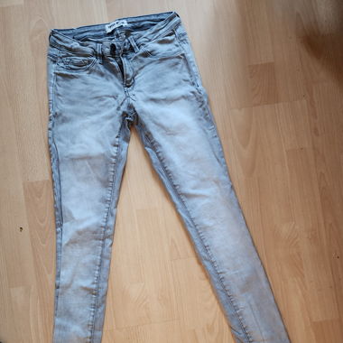 Graue skinnie Jeans 36