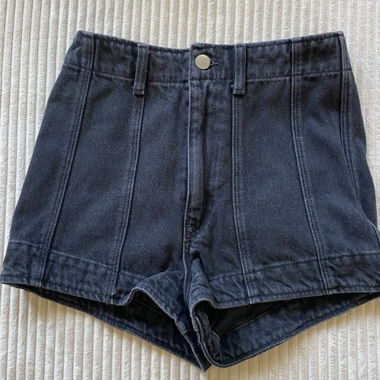 H&M Jeans Hotpants Denim Shorts Trousers Gr. 34