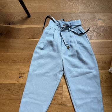 Hosen in hellblau
