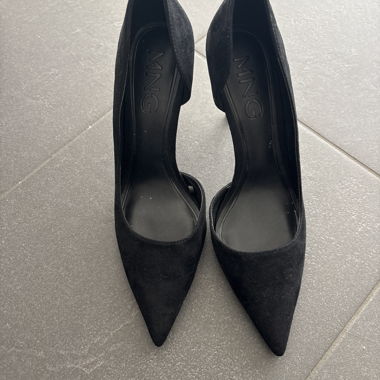 Black Mango High Heels