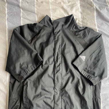 Impermeable Adidas