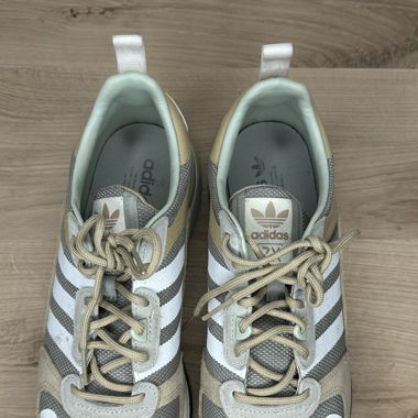 Adidas Sneaker 