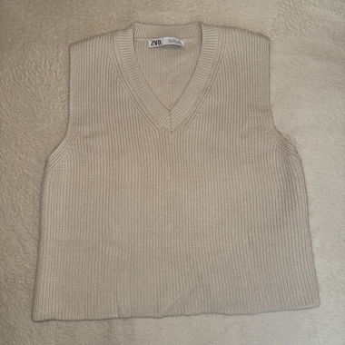 Beige Zara Knit Vest, Size M