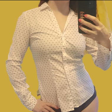 Weisse Business-Bluse mit feinem X-Muster