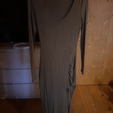 Robe longue à manches longues