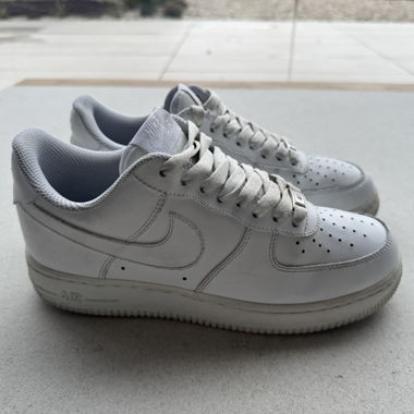 White Nike Air Force 1 sneakers