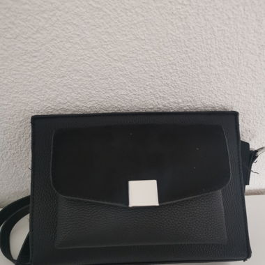 Kleine Tasche schwarz