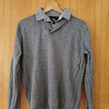 Pull pour homme gris avec col de chemise