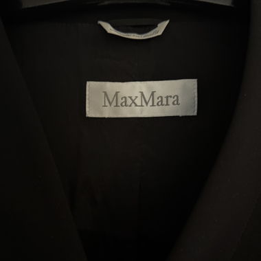 MaxMara black blazer