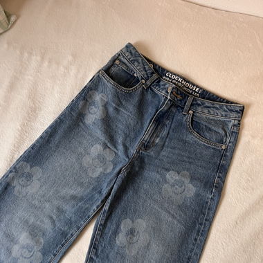 Jeans with a pattern