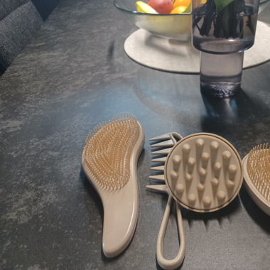 Haarbürsten Set inkl. Beutel neu
