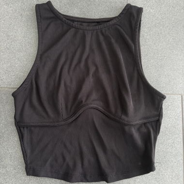 Top nero, corsetto