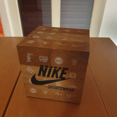 Seltener Nike Sportswear Würfel Werbung
