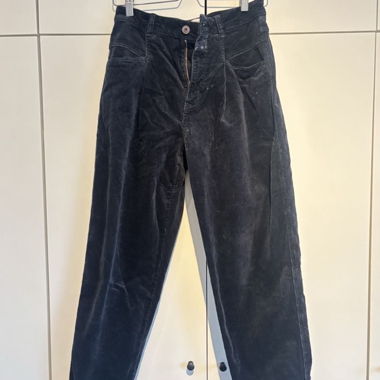 Closed black corduroy trousers, size 26