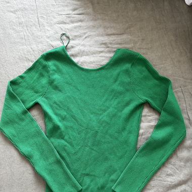 Emerald green top