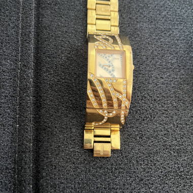 Montre-bracelet pour femme à vendre