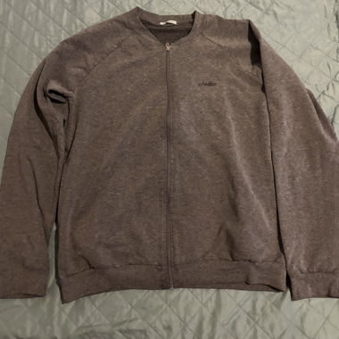 Graue Jacke