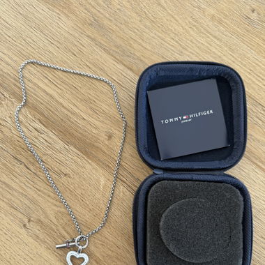Collier
