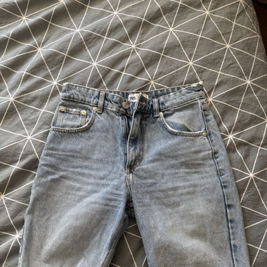 Short en Jean Zara