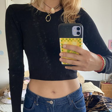 Schwarzes Top