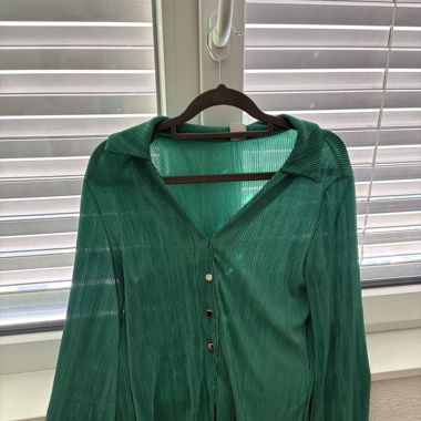 Grüne Bluse