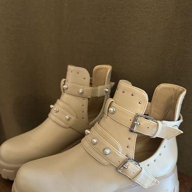 Bottines beiges