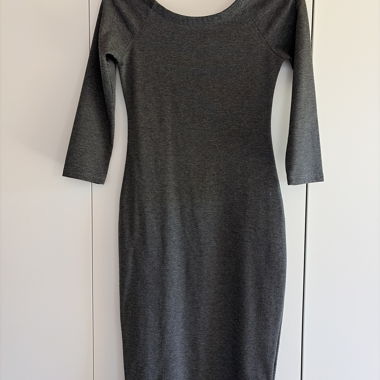 Graues Bodycon-Kleid