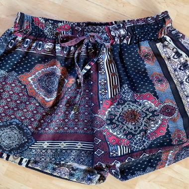 Shorts, pantaloncini, pantaloni estivi S 36 Made in Italy