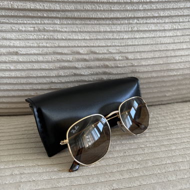 Ray-Ban sunglasses gold