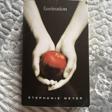 Fascination by Stephenie Meyer