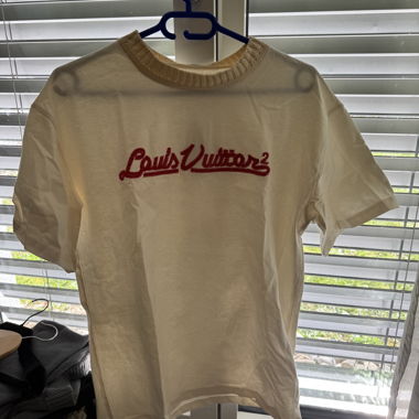 T-shirt Louis Vuitton con ricamo, taglia L