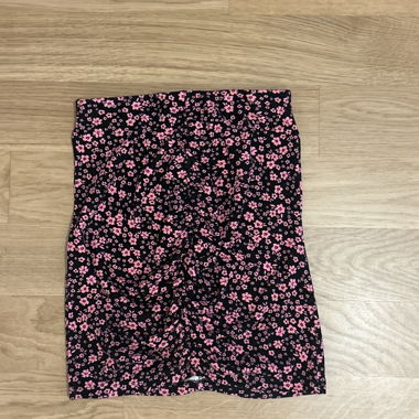 Floral Mini Skirt Black-Rose
