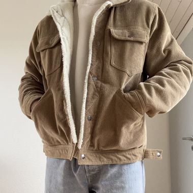 Flauschige Übergangsjacke
