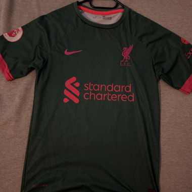 Liverpool Salah Trikot