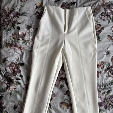 Chique Hose
