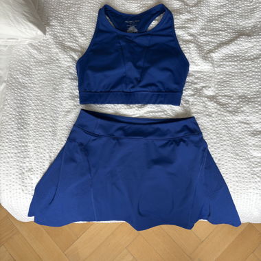 Blue gym-set