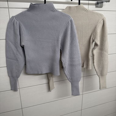 2 Zara pullover