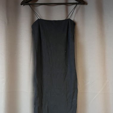 Vestito Nero con Bretelle