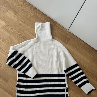 Stripped Sweater COS 