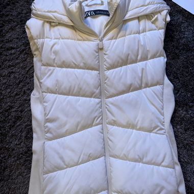 Weisse Veste