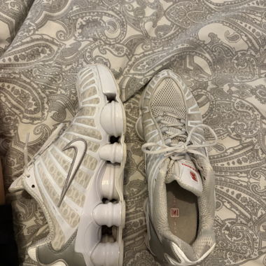 Nike Shox weiss