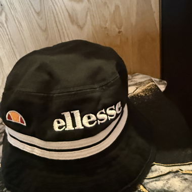 Ellesse Bucket Hat
