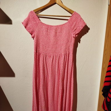 Robe logue rose à pois